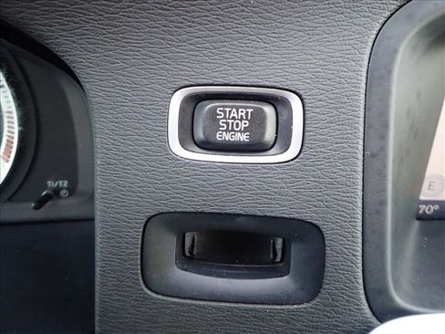 Used 2013 Volvo S60 T5 image 24