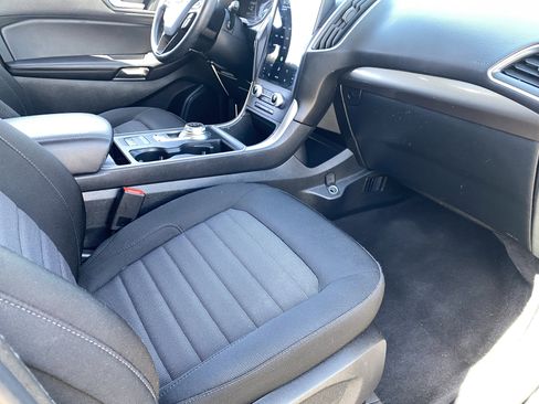 Used 2023 Ford Edge SE AWD/4WD image 11