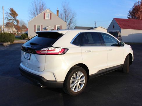Used 2023 Ford Edge Titanium w/ Equipment Group 301A AWD/4WD image 4