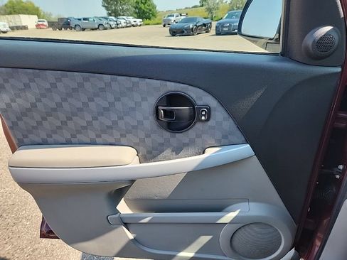 Used 2007 Chevrolet Equinox LS AWD/4WD image 24