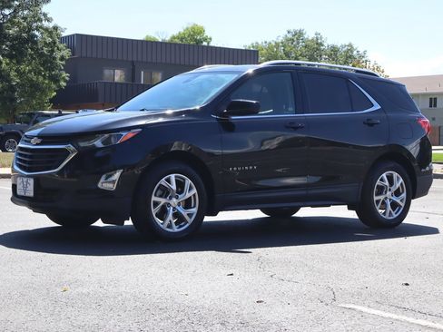 Used 2020 Chevrolet Equinox LT AWD/4WD image 11
