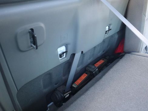 Used 2017 Nissan Frontier SV w/ SV Value Truck Package image 46