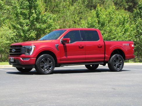 Used 2022 Ford F150 Lariat w/ Equipment Group 502A High AWD/4WD image 3