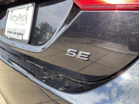 Used 2022 Toyota Camry SE FWD image 51