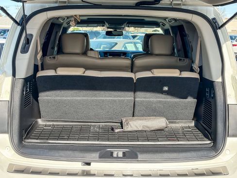 Used 2020 Nissan Armada SL w/ Premium Package image 27