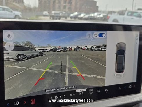 New 2026 Ford Explorer Active w/ Active Comfort Package RWD image 17
