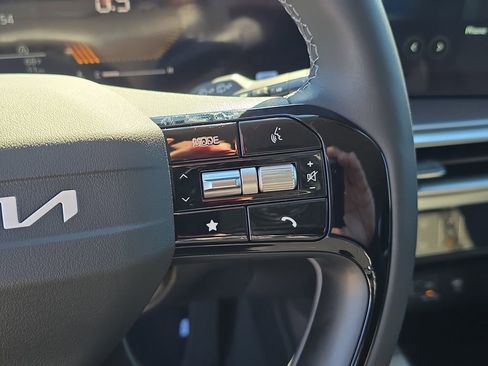 New 2026 Kia Sorento LX image 34