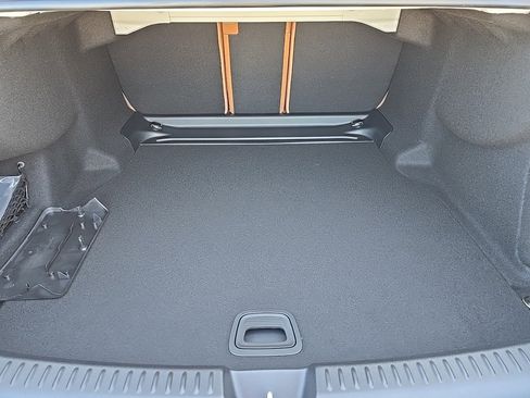 New 2026 Mercedes-Benz E 350 4MATIC image 11