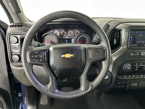 Used 2023 Chevrolet Silverado 1500 Custom image 13