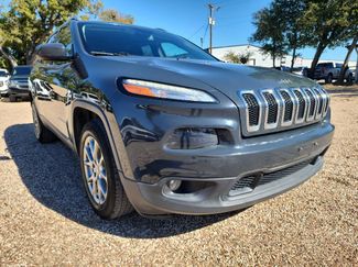 Used 2018 Jeep Cherokee Latitude Plus video 1