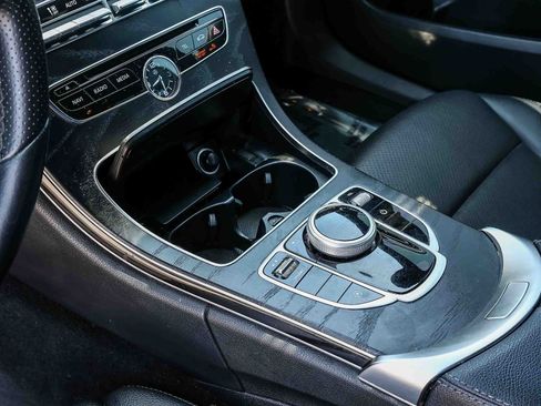 Used 2018 Mercedes-Benz C 300 4MATIC Sedan image 22