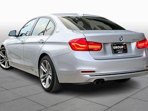 Used 2018 BMW 330e image 12