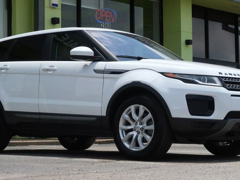 Used 2019 Land Rover Range Rover Evoque AWD/4WD image 6