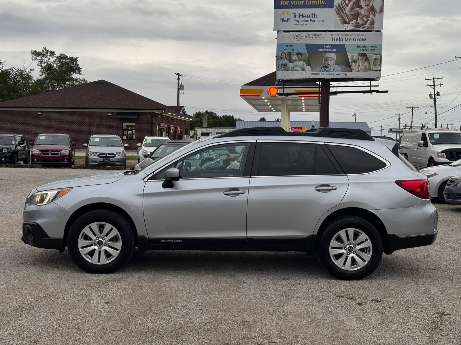 Used 2016 Subaru Outback 2.5i Premium w/ Popular Package #2 AWD/4WD image 14