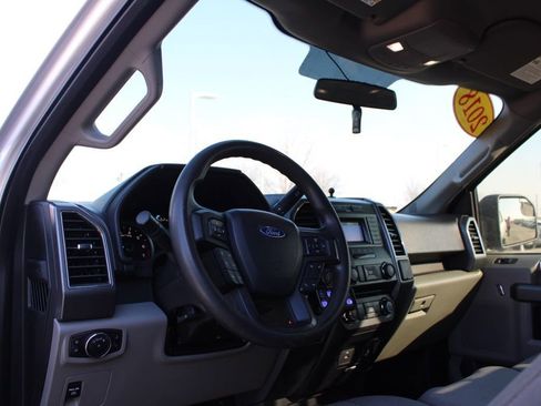 Used 2018 Ford F150 XLT image 17