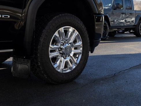 Used 2021 GMC Sierra 3500 Denali w/ Denali Ultimate Package image 7