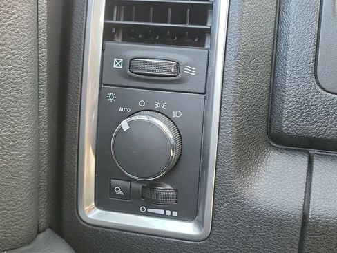 Used 2023 RAM 1500 Classic Warlock image 31