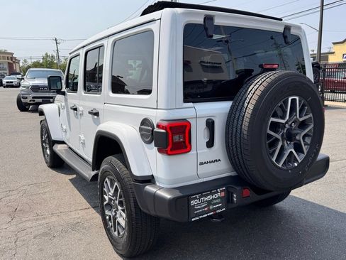 New 2026 Jeep Wrangler Unlimited Sahara w/ Safety Group AWD/4WD image 5