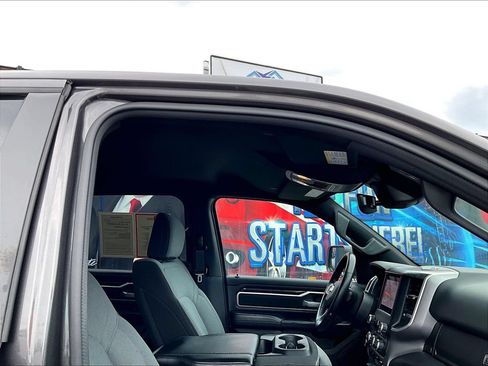 Used 2023 RAM 1500 Big Horn AWD/4WD image 24