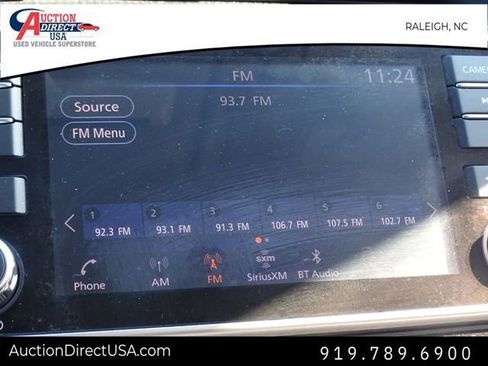 Used 2020 Nissan Kicks SV image 27