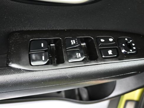 Used 2014 Kia Soul image 14