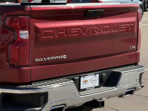 New 2026 Chevrolet Silverado 1500 LTZ w/ LTZ Premium Texas Edition image 6