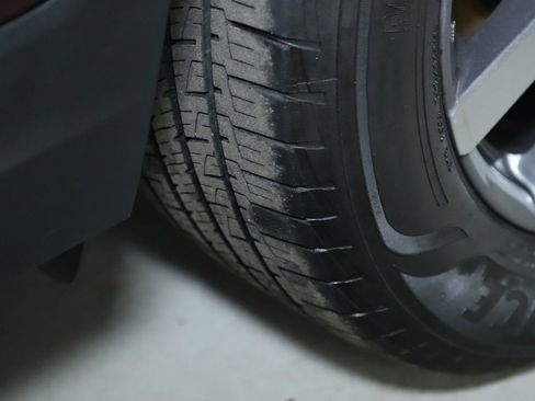 Used 2019 Honda Pilot EX-L image 41