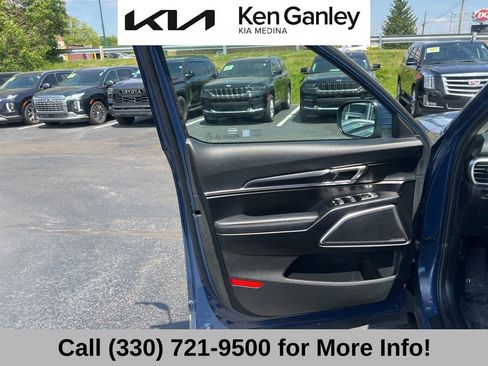 Used 2024 Kia Telluride S w/ S Sunroof Package FWD image 26
