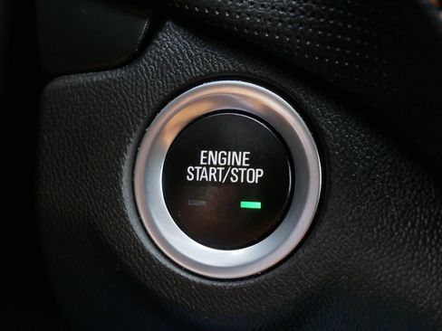 Used 2022 Chevrolet Equinox Premier image 23