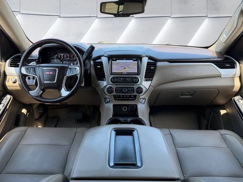 Used 2019 GMC Yukon SLT w/ Open Road Package RWD image 13