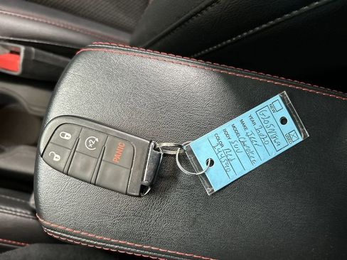 Used 2020 Jeep Compass Trailhawk w/ Premium Lighting Group image 12