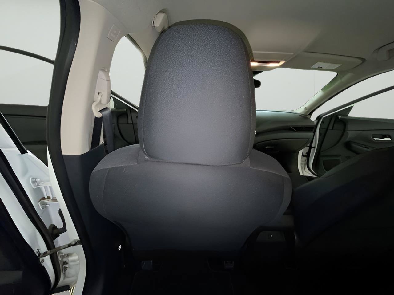 Used 2024 Nissan Sentra SV FWD image 39