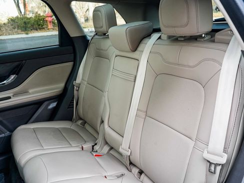 Used 2024 Lincoln Corsair Reserve w/ Equipment Group 201A image 16