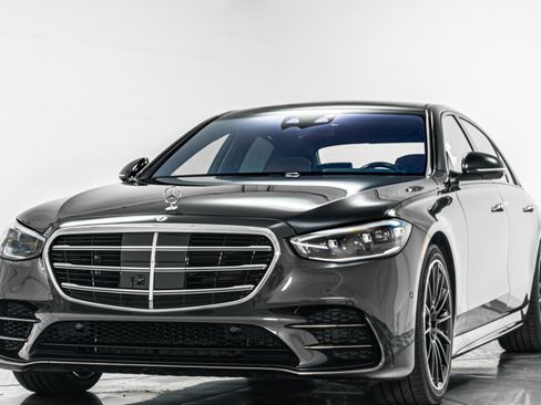 Used 2024 Mercedes-Benz S 580 4MATIC Sedan image 5