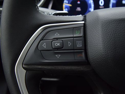 New 2025 Jeep Grand Cherokee Limited image 31