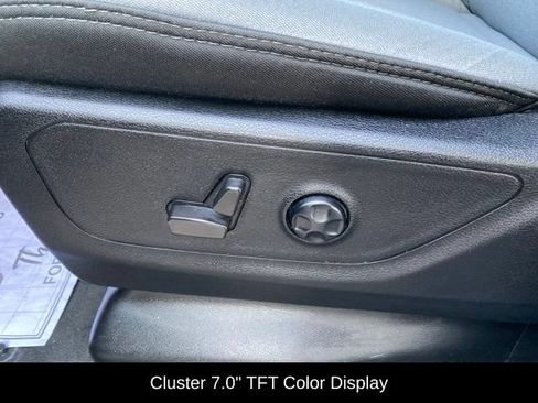 Used 2021 RAM 1500 Big Horn RWD image 29