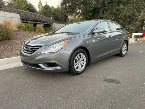 Used 2013 Hyundai Sonata GLS image 29