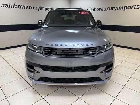 Used 2024 Land Rover Range Rover Sport Dynamic SE image 2