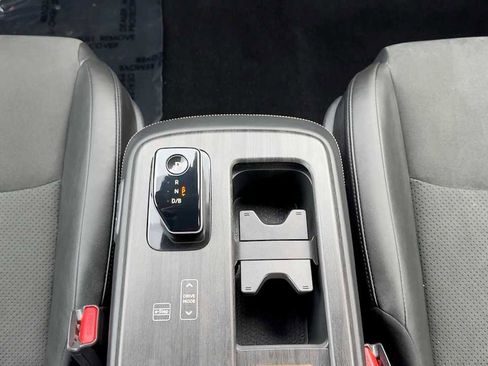 Certified 2023 Nissan Ariya AWD image 13