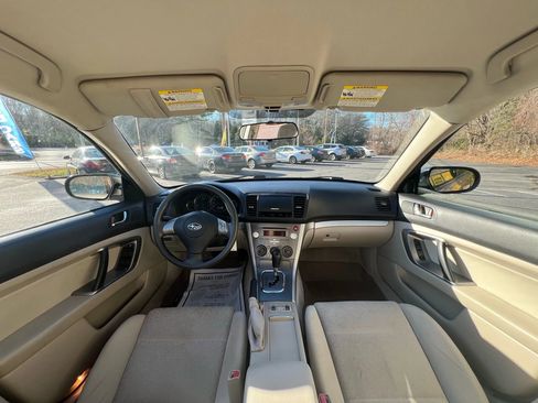 Used 2008 Subaru Outback 2.5i L.L. Bean image 47