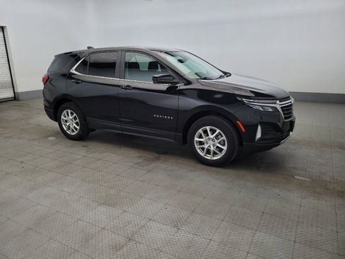 Used 2023 Chevrolet Equinox LT w/ Driver Convenience Package image 11