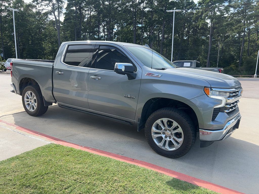 Used 2023 Chevrolet Silverado 1500 LTZ AWD/4WD image 1