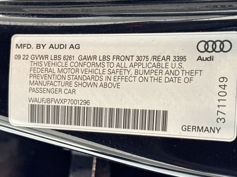 Used 2023 Audi e-tron GT Premium Plus image 30