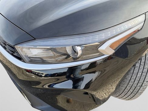 Certified 2023 Kia Forte LXS image 20