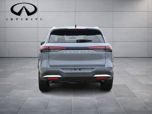 Certified 2026 INFINITI QX60 Luxe w/ Cargo Package AWD/4WD image 6