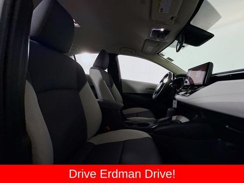 Certified 2025 Toyota Corolla LE FWD image 24