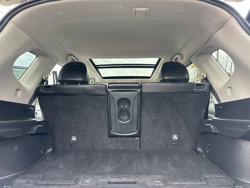 Used 2016 Nissan Rogue SL w/ SL Premium Package image 30