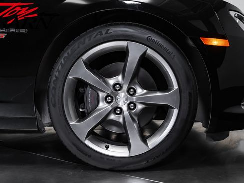 Used 2014 Chevrolet Camaro SS w/ RS Package RWD image 24