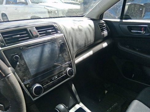 Used 2019 Subaru Legacy 2.5i Premium w/ Popular Package #2A AWD/4WD image 10