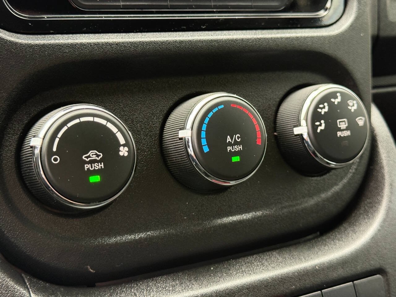 Used 2021 RAM ProMaster 2500 w/ Interior LED Lighting Group FWD image 20